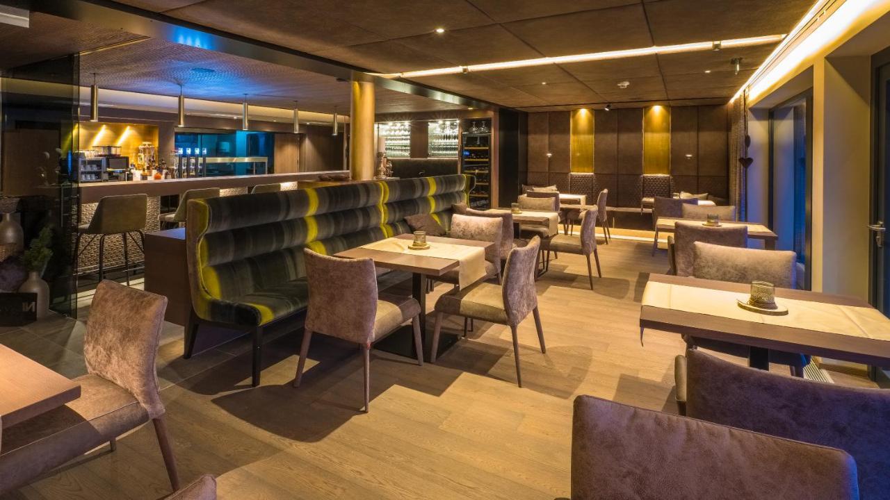 Vier & Restaurant