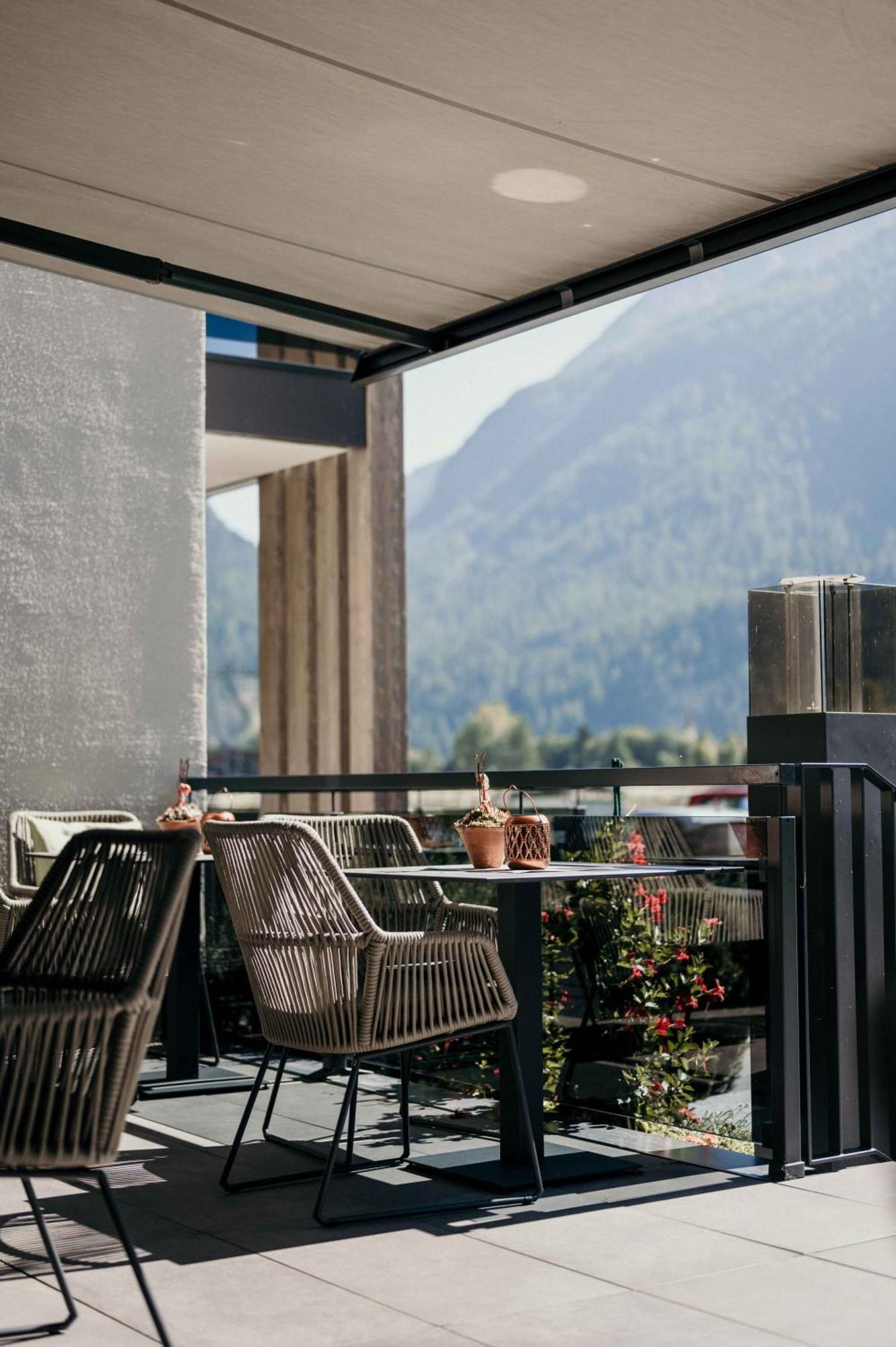 Aparthotel Vier & Restaurant Längenfeld